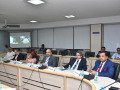 leadership-roundTable-interaction-photograph-33