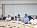 leadership-roundTable-interaction-photograph-34