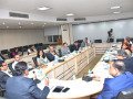 leadership-roundTable-interaction-photograph-47