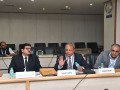 leadership-roundTable-interaction-photograph-51