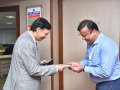 leadership-roundTable-interaction-photograph-32