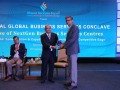 panel-session-leadership-insights-shifting-from-past-glory-21