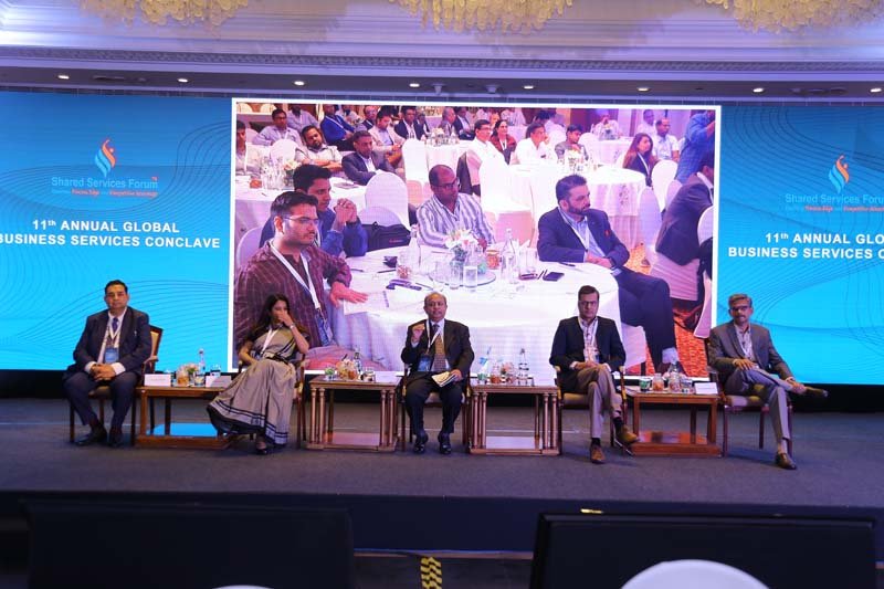 Shifting from ‘Past Glory’ to Realizing the ‘Art of Possible’ Leadership Insights with Dr Sanjeev Rastogi, Lalitha Indrakanti, Gopal Venkataramanan [GV], Sandeep Poddar and Sanjay Gupta